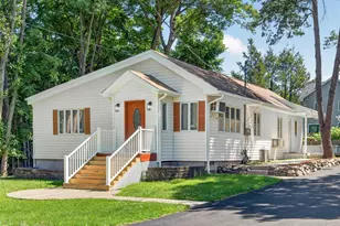 14 Forest Glen Rd, Valley Cottage, NY 10989 - Photo 3