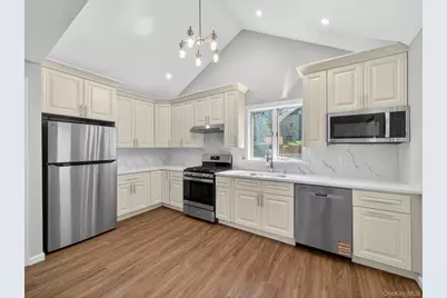 14 Forest Glen Road, Valley Cottage, NY 10989 - Photo 21