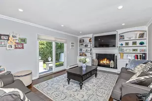 27 Winslow Ln, Smithtown, NY 11787 - Photo 11