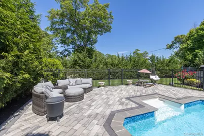 27 Winslow Lane, Smithtown, NY 11787 - Photo 29