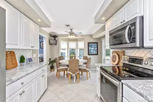 27 Winslow Ln, Smithtown, NY 11787 - Photo 15