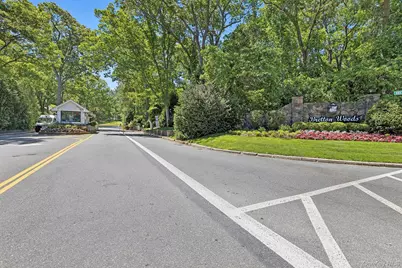 364 Woodland Court, Coram, NY 11727 - Photo 27