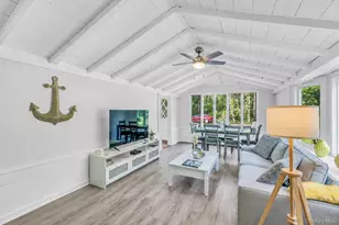3651 Soundview Ave, Peconic, NY 11958 - Photo 9