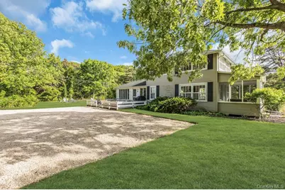 3651 Soundview Avenue, Peconic, NY 11958 - Photo 7