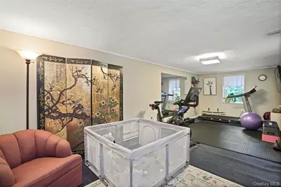 61 Ridgewood Drive, Pleasantville, NY 10570 - Photo 23