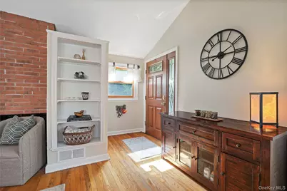 61 Ridgewood Drive, Pleasantville, NY 10570 - Photo 3