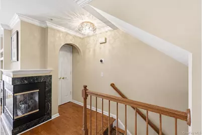323 Waterside Close, Peekskill, NY 10566 - Photo 5