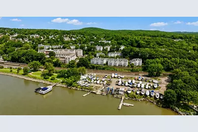 323 Waterside Close, Peekskill, NY 10566 - Photo 27