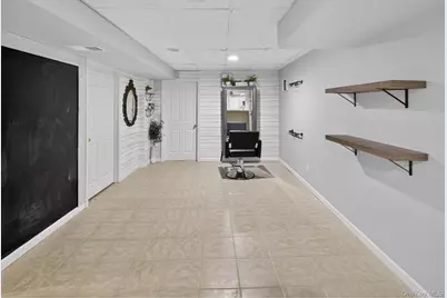 235 Kettles Lane, Medford, NY 11763 - Photo 29