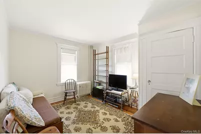 149 Maple Avenue, Westbury, NY 11590 - Photo 21