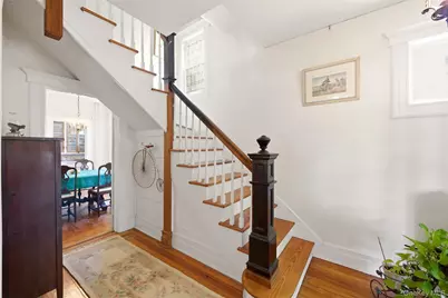 149 Maple Avenue, Westbury, NY 11590 - Photo 9