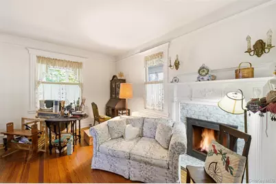 149 Maple Avenue, Westbury, NY 11590 - Photo 11
