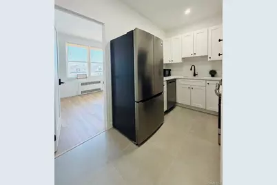6024 Wetherole Street #3rd Fl., Elmhurst, NY 11373 - Photo 3