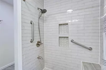 561 New Hempstead Road, Spring Valley, NY 10977 - Photo 13