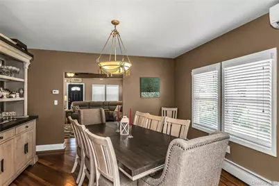638 6th Avenue, New Hyde Park, NY 11040 - Photo 9