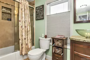 638 6th Ave, New Hyde Park, NY 11040 - Photo 13