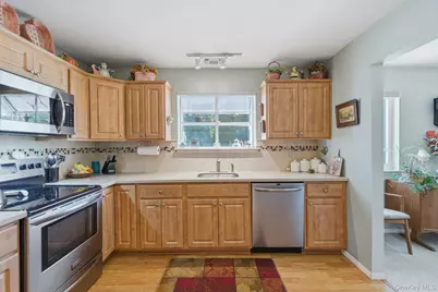 376 Quarry Pond Court, Moriches, NY 11955 - Photo 5