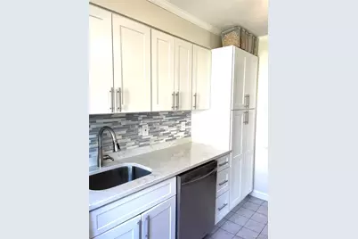 324 Post Avenue #1G, Westbury, NY 11590 - Photo 19