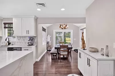99 Kuhl Avenue, Hicksville, NY 11801 - Photo 9