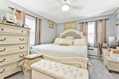 3 Ash Court, Hempstead, NY 11550 - Photo 11