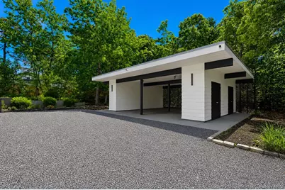 8 Old North Highway #A, Hampton Bays, NY 11946 - Photo 15