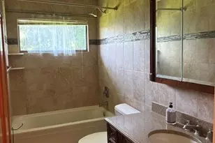 11 Darien Pl, East Northport, NY 11731 - Photo 13