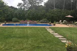 11 Darien Pl, East Northport, NY 11731 - Photo 3