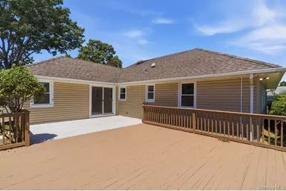 2934 Kinloch Road, Wantagh, NY 11793 - Photo 31