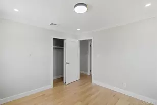 2934 Kinloch Rd, Wantagh, NY 11793 - Photo 13