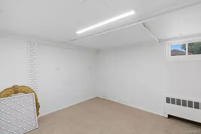 2934 Kinloch Road, Wantagh, NY 11793 - Photo 25