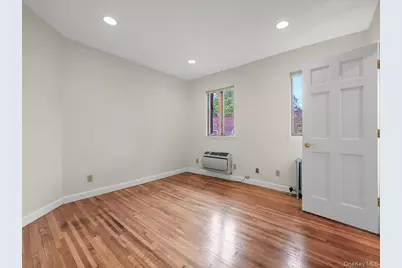 215 Middle Neck Road #3A - BUILDING 8, Great Neck, NY 11021 - Photo 13
