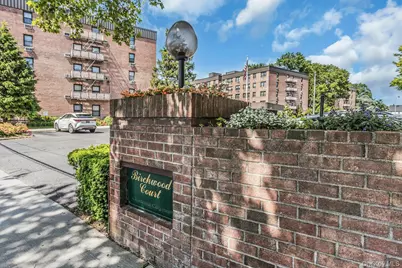 1 Birchwood #5J, Mineola, NY 11501 - Photo 1