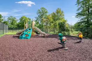 93 Meadow View Dr, Middletown, NY 10940 - Photo 45