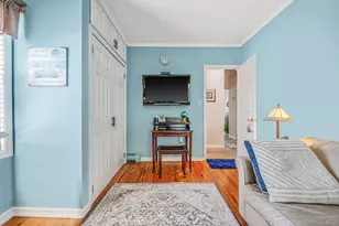590 S 7th St, Lindenhurst, NY 11757 - Photo 19