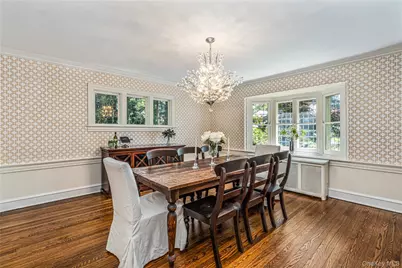 433 Park Avenue, Manhasset, NY 11030 - Photo 7
