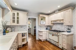433 Park Ave, Manhasset, NY 11030 - Photo 11