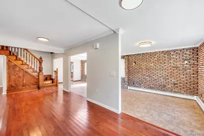 29 Pearsall Street, Babylon, NY 11702 - Photo 9