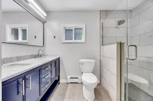 29 Pearsall St, Babylon, NY 11702 - Photo 25