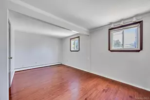 29 Pearsall St, Babylon, NY 11702 - Photo 29