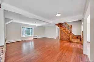 29 Pearsall St, Babylon, NY 11702 - Photo 11