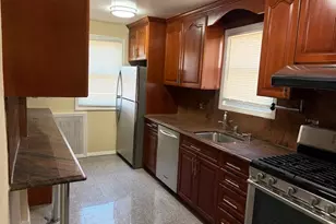 242-36 90th Ave, Bellerose, NY 11426 - Photo 9