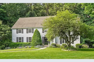 5 Diane Court, Katonah, NY 10536 - Photo 1