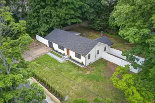 85 Kenneth Ave, Huntington, NY 11743 - Photo 39