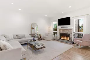67 Villas Cir, Melville, NY 11747 - Photo 11