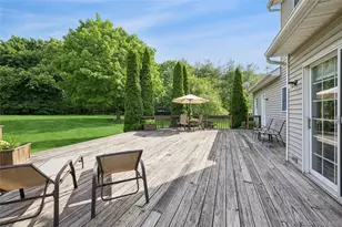 3 Naomi Ct, Melville, NY 11747 - Photo 35