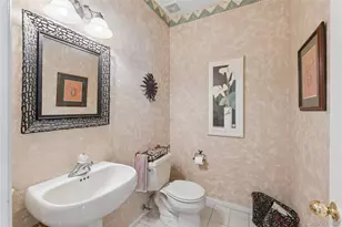 3 Naomi Ct, Melville, NY 11747 - Photo 15