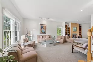 3 Naomi Ct, Melville, NY 11747 - Photo 5
