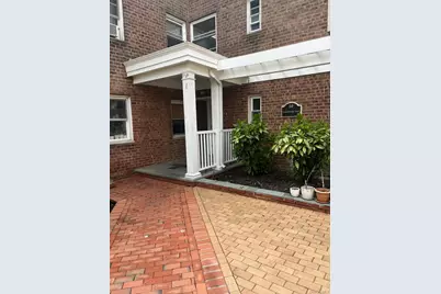 50 Knightsbridge Road #2B, Great Neck, NY 11021 - Photo 1