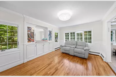 29 Waverly Place, Lawrence, NY 11559 - Photo 9