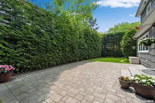 29 Waverly Pl, Lawrence, NY 11559 - Photo 17